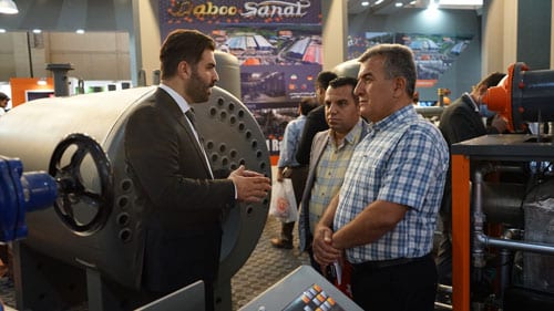 بازدیدکنندگان غرفه دابوصنعت در بیست و یکمین نمایشگاه بین المللی تاسیسات و سیستم های سرمایشی و گرمایشی